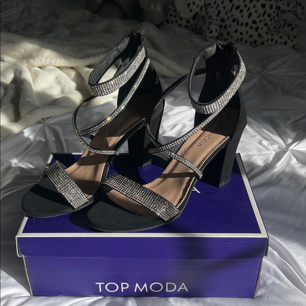 TOP Moda Black Rhinestone Heels